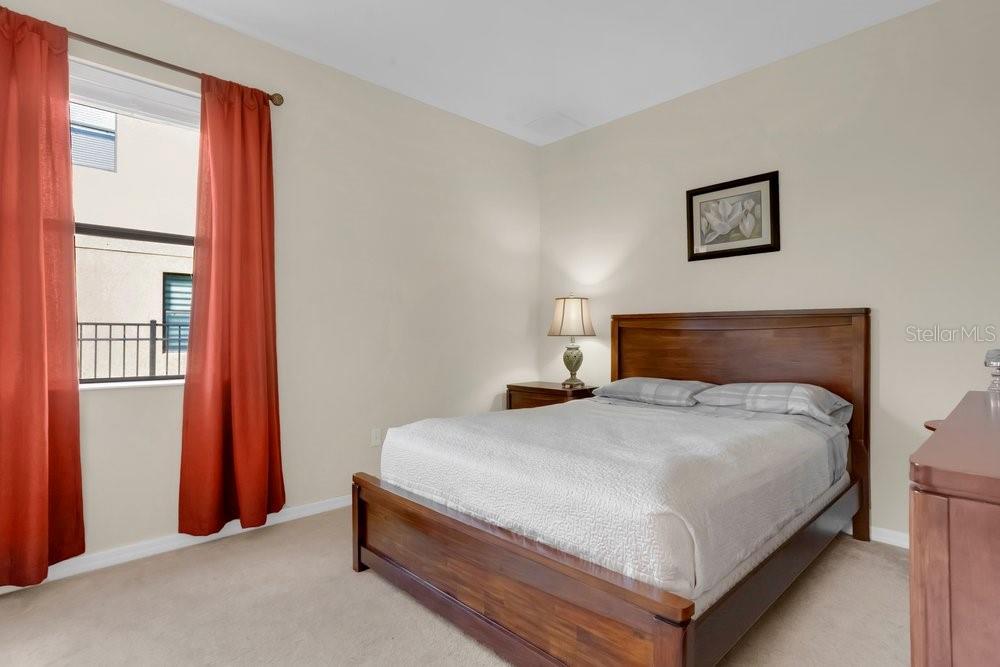 Image 21 of 43 For 19402 Sweet Grass Way