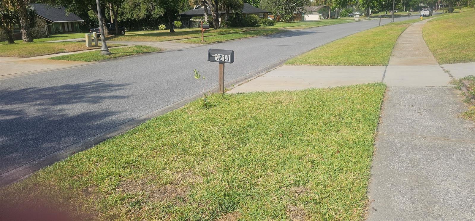 Image 32 of 35 For 1210 Howell Creek Drive