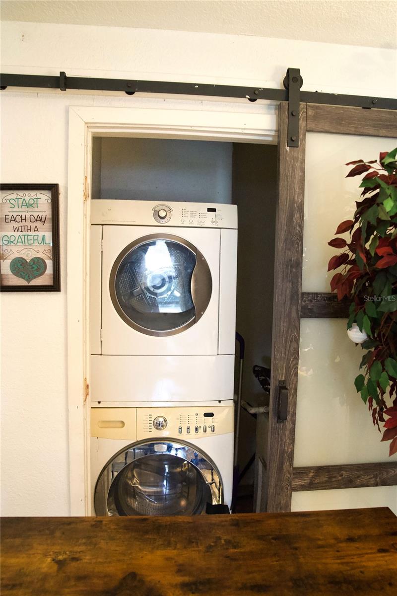 Image 6 of 13 For 1537 Jefferson Drive