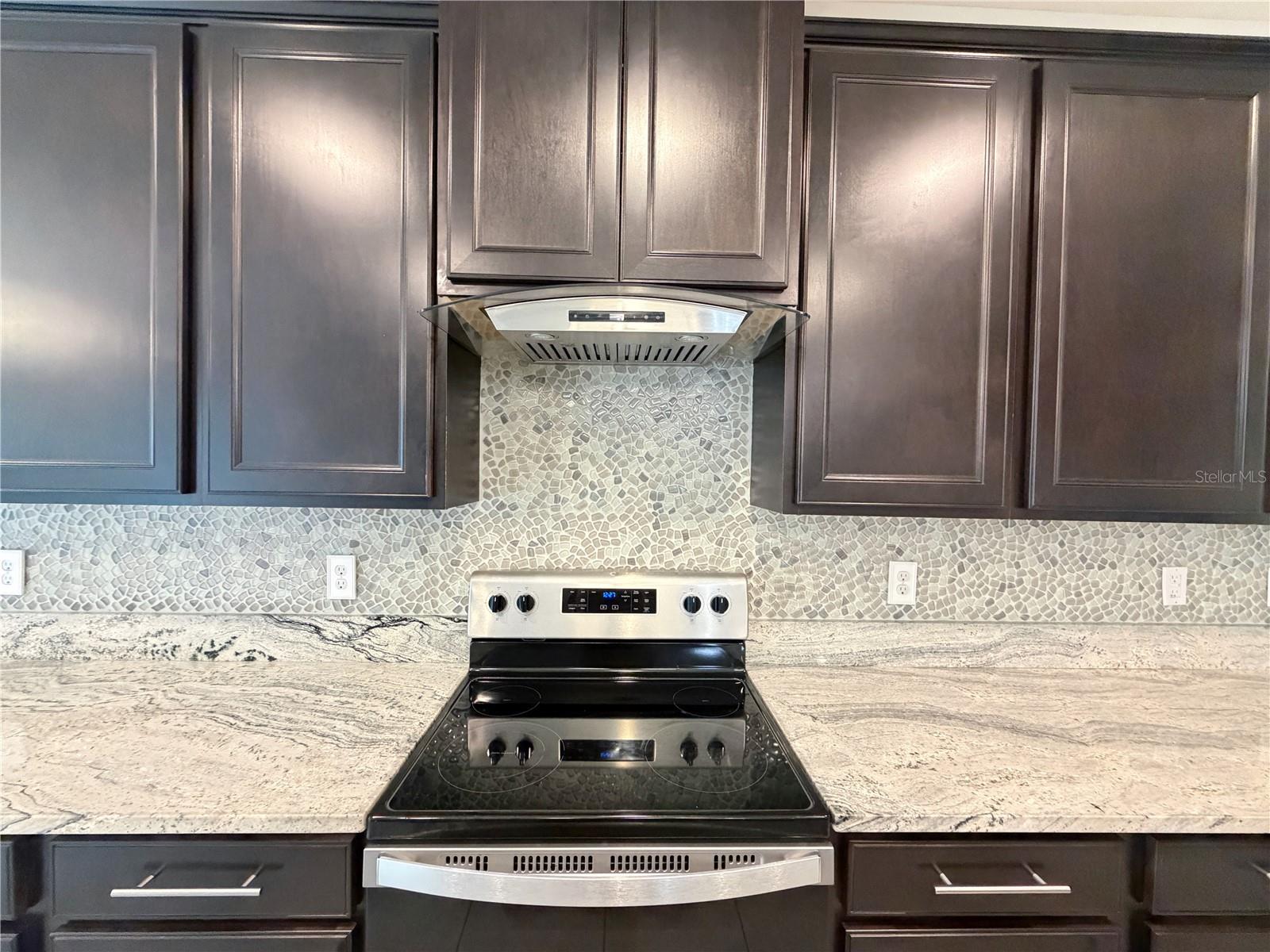 Image 10 of 80 For 535 66th Terrace