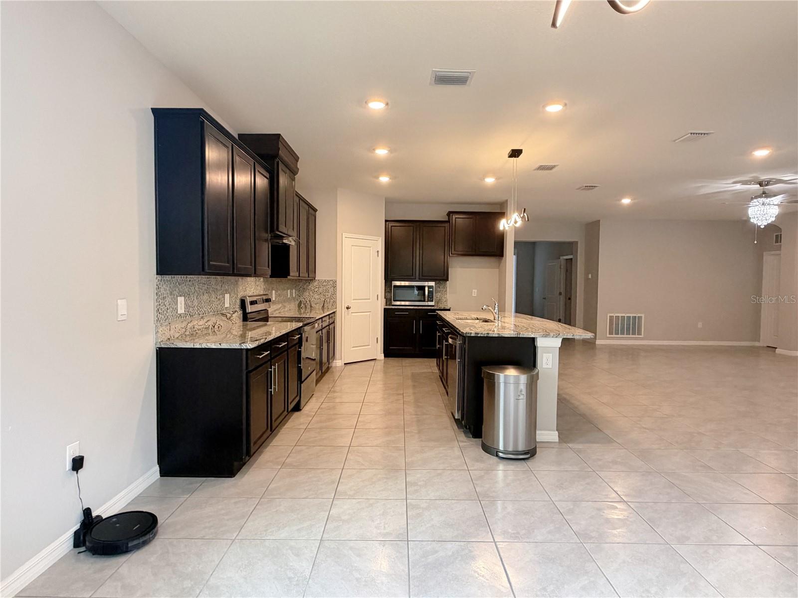 Image 11 of 80 For 535 66th Terrace