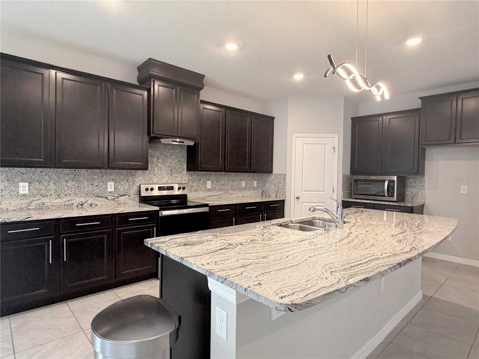 Image 13 of 80 For 535 66th Terrace