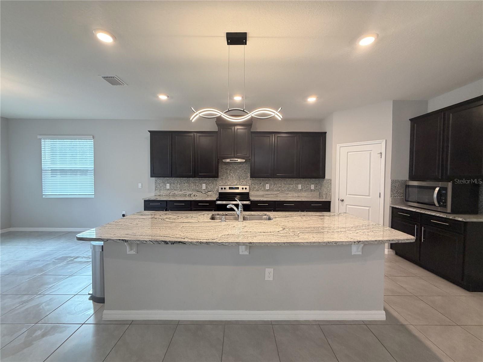 Image 14 of 80 For 535 66th Terrace