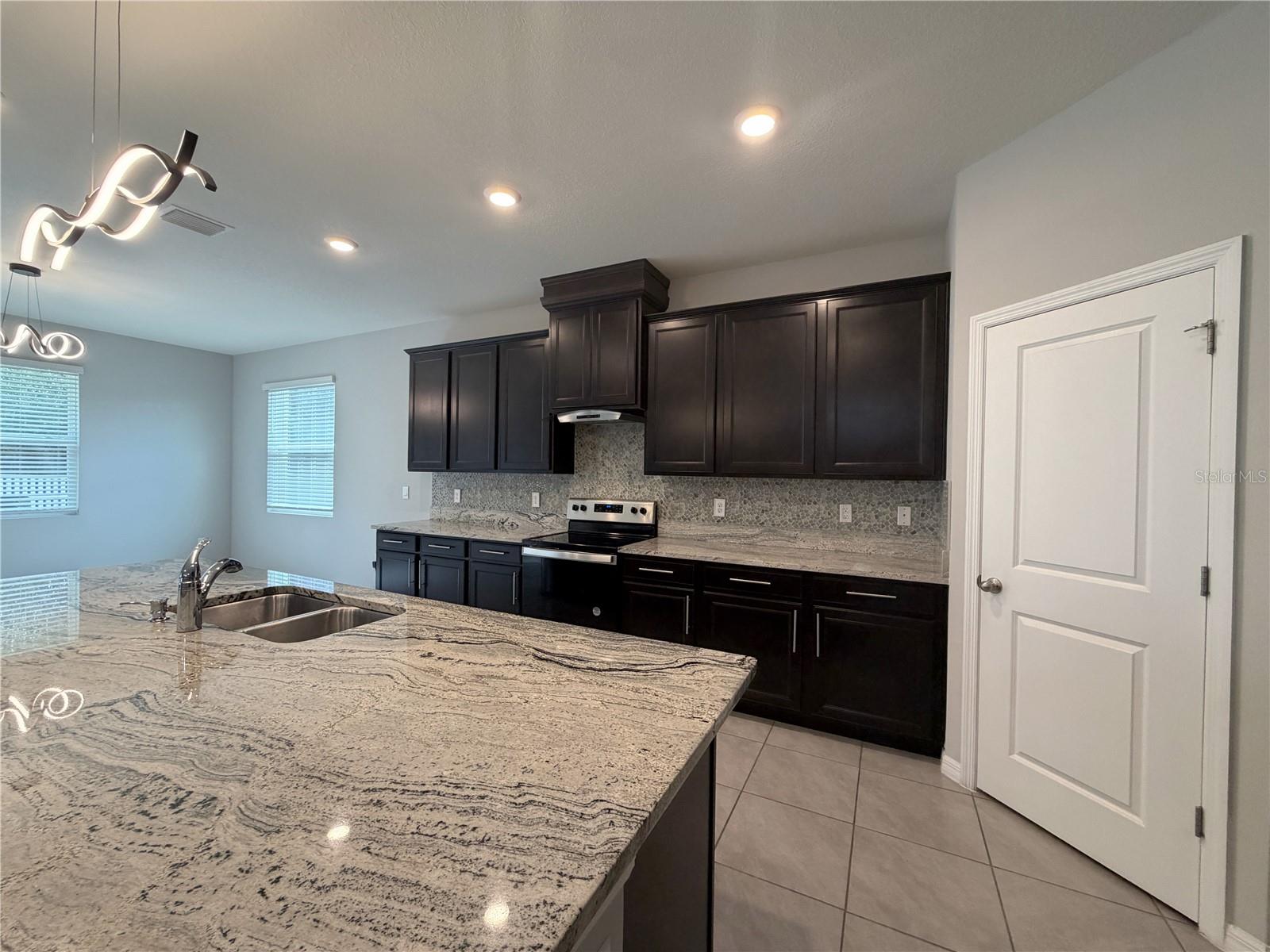 Image 16 of 80 For 535 66th Terrace