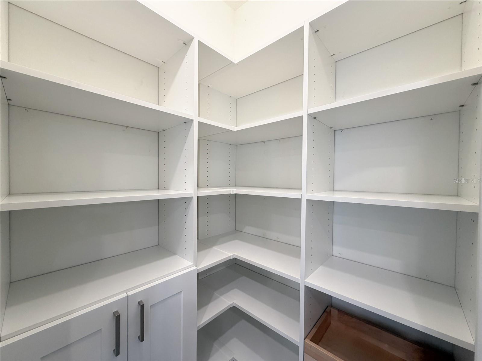 Image 19 of 80 For 535 66th Terrace