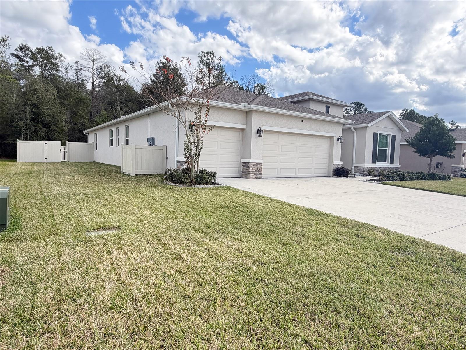 Image 5 of 80 For 535 66th Terrace