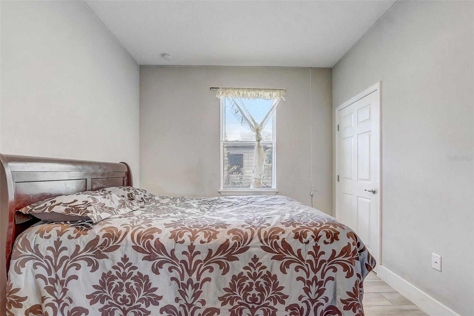 Image 21 of 28 For 309 13th Street