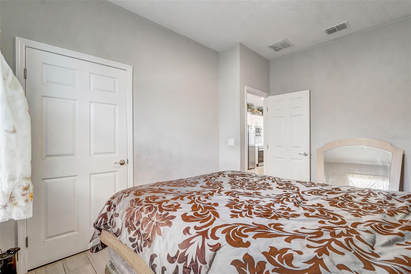 Image 22 of 28 For 309 13th Street