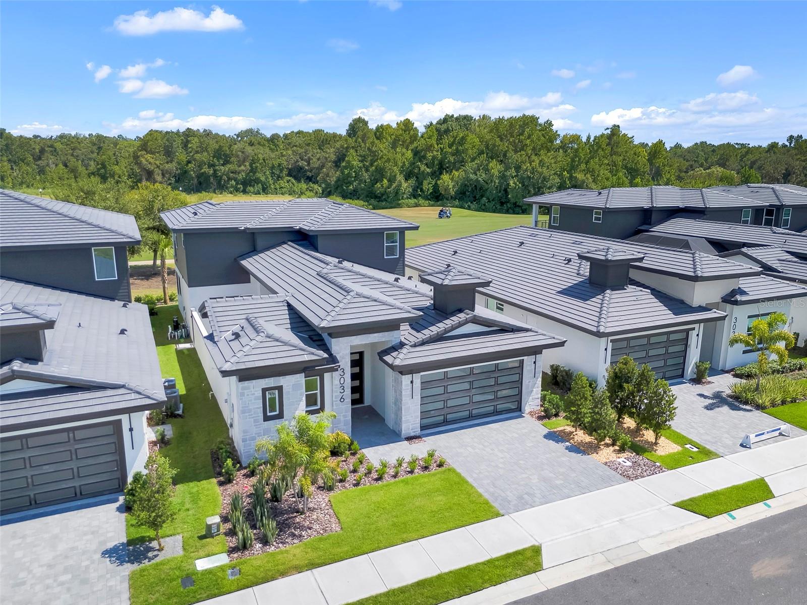 Image 11 of 55 For 3036 Kensington Avenue