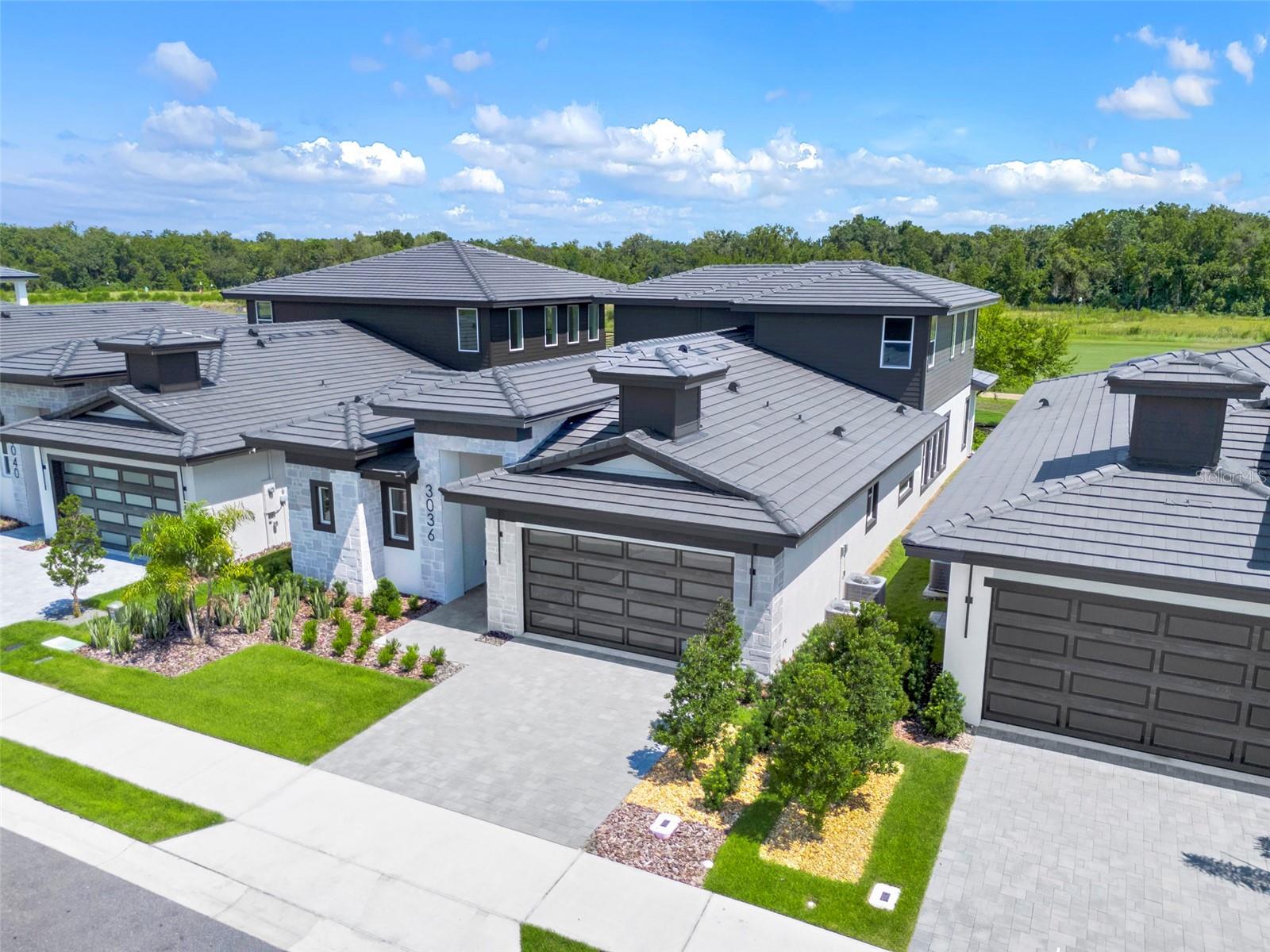 Image 9 of 55 For 3036 Kensington Avenue