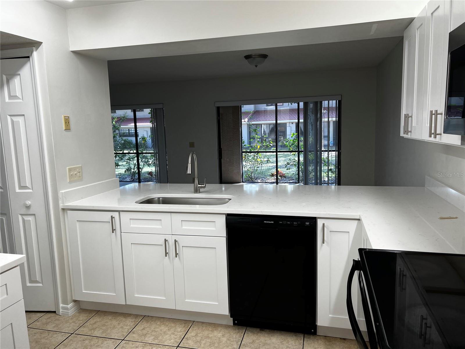 Image 2 of 15 For 8224 Breeze Cove Lane