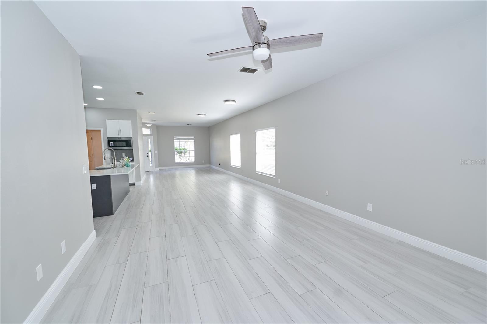 Image 14 of 74 For 15002 Warlick Court