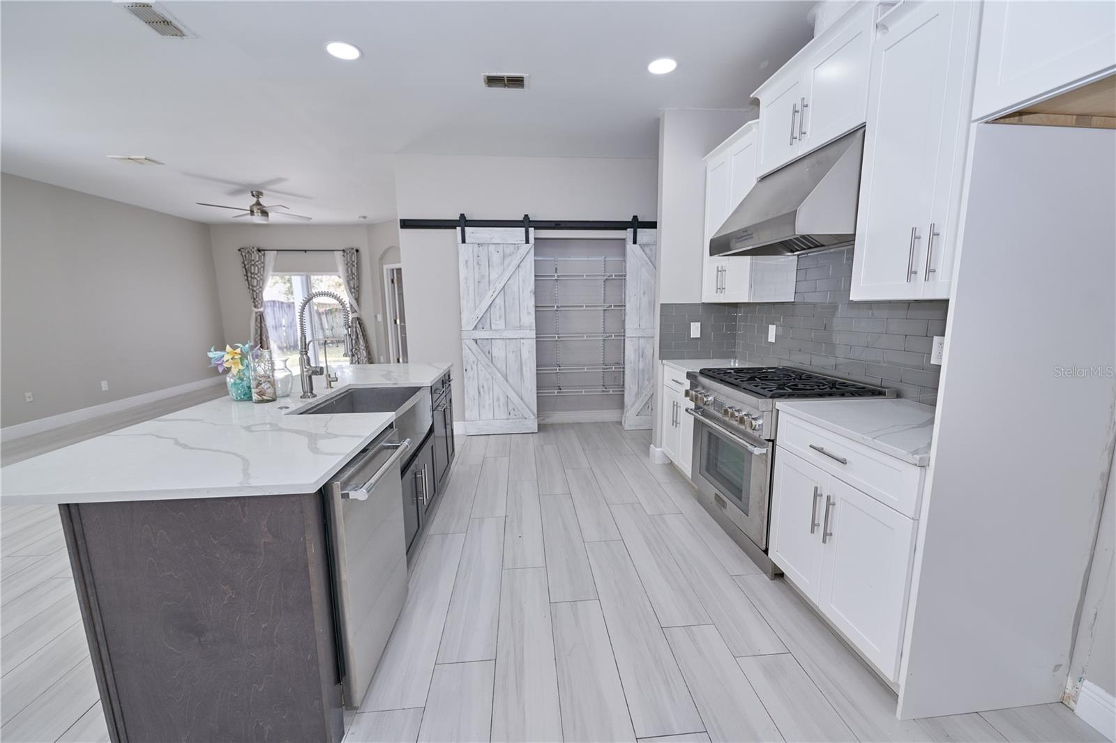 Image 22 of 74 For 15002 Warlick Court