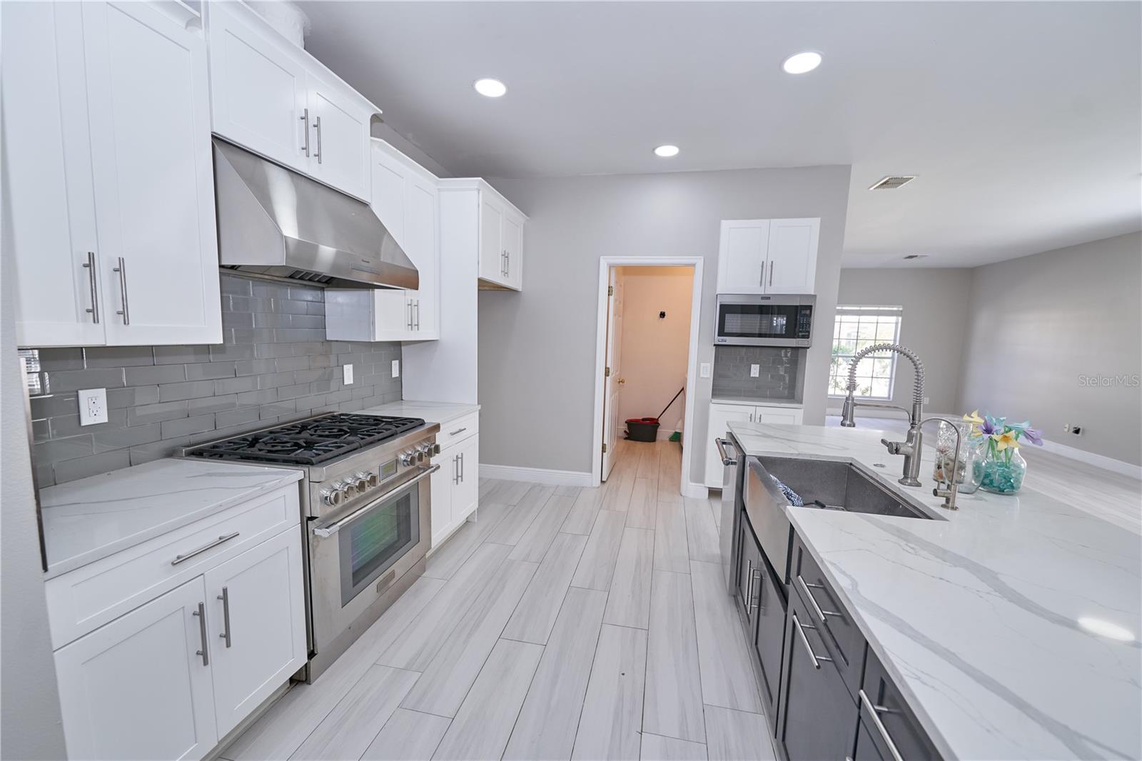 Image 23 of 74 For 15002 Warlick Court