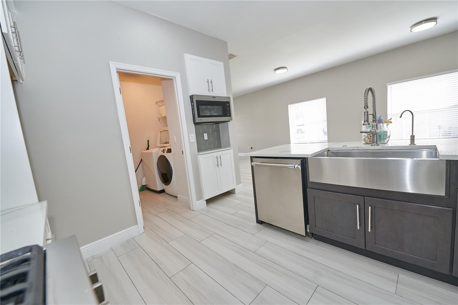 Image 26 of 74 For 15002 Warlick Court