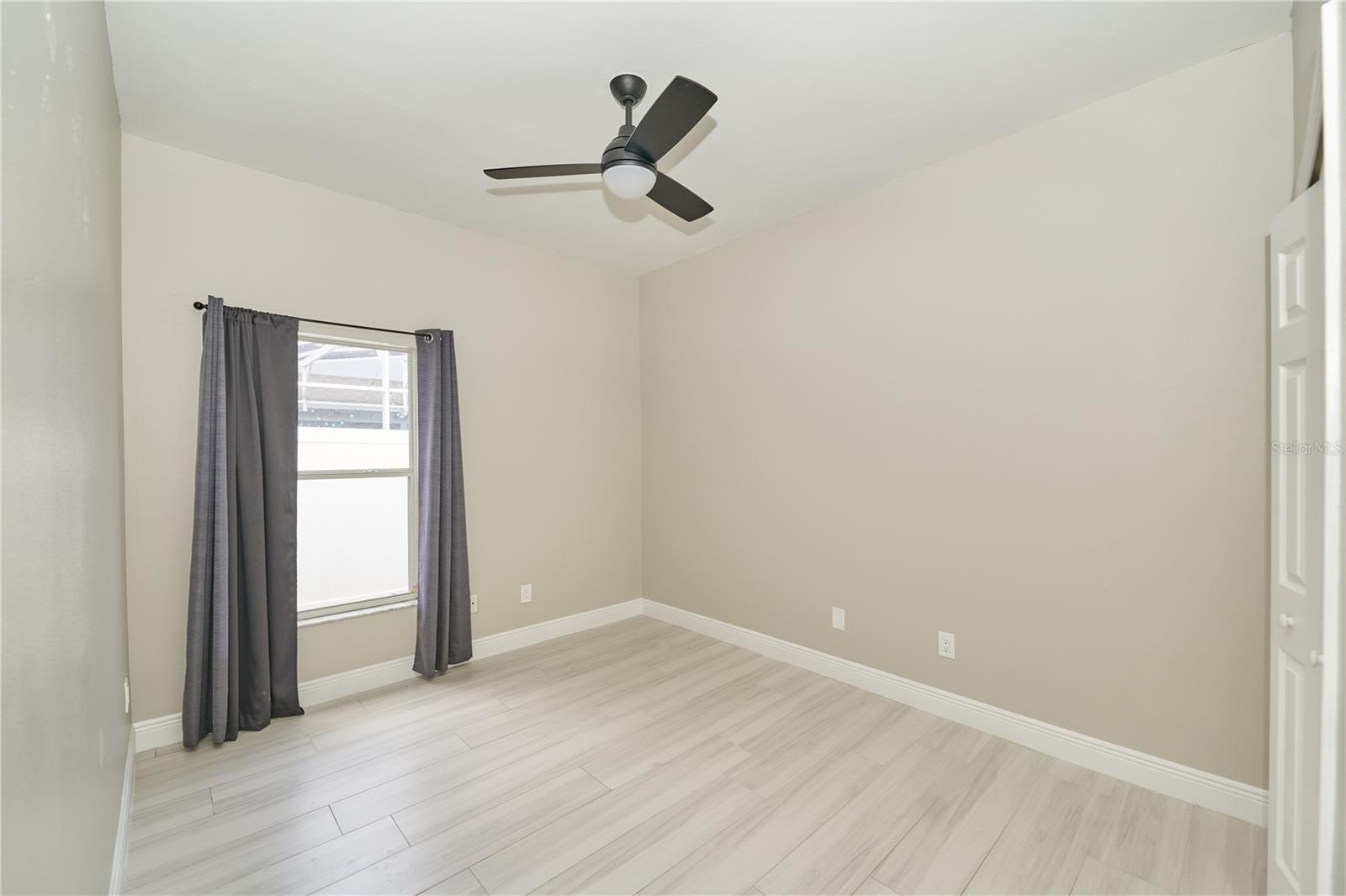 Image 36 of 74 For 15002 Warlick Court