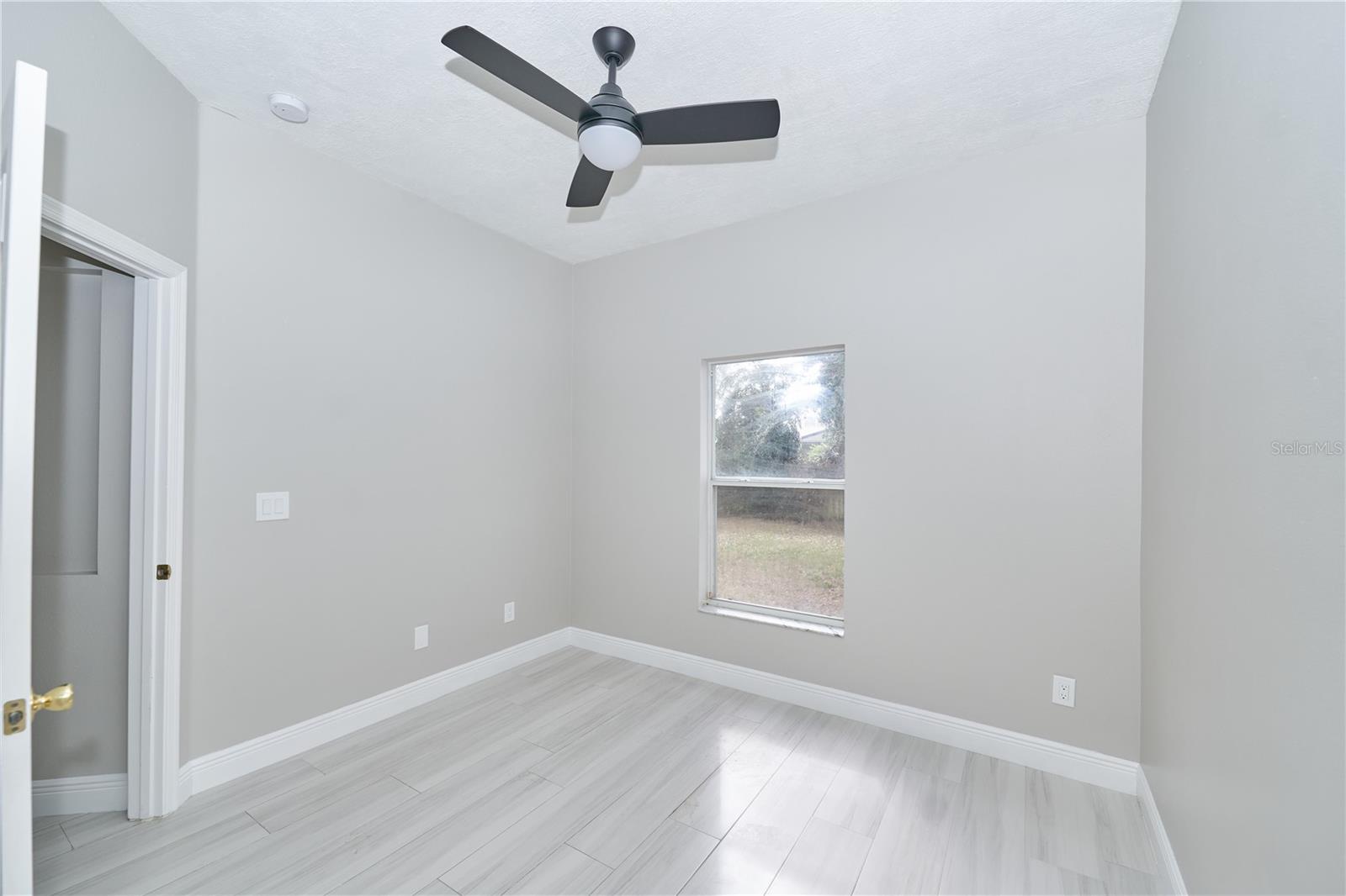 Image 44 of 74 For 15002 Warlick Court