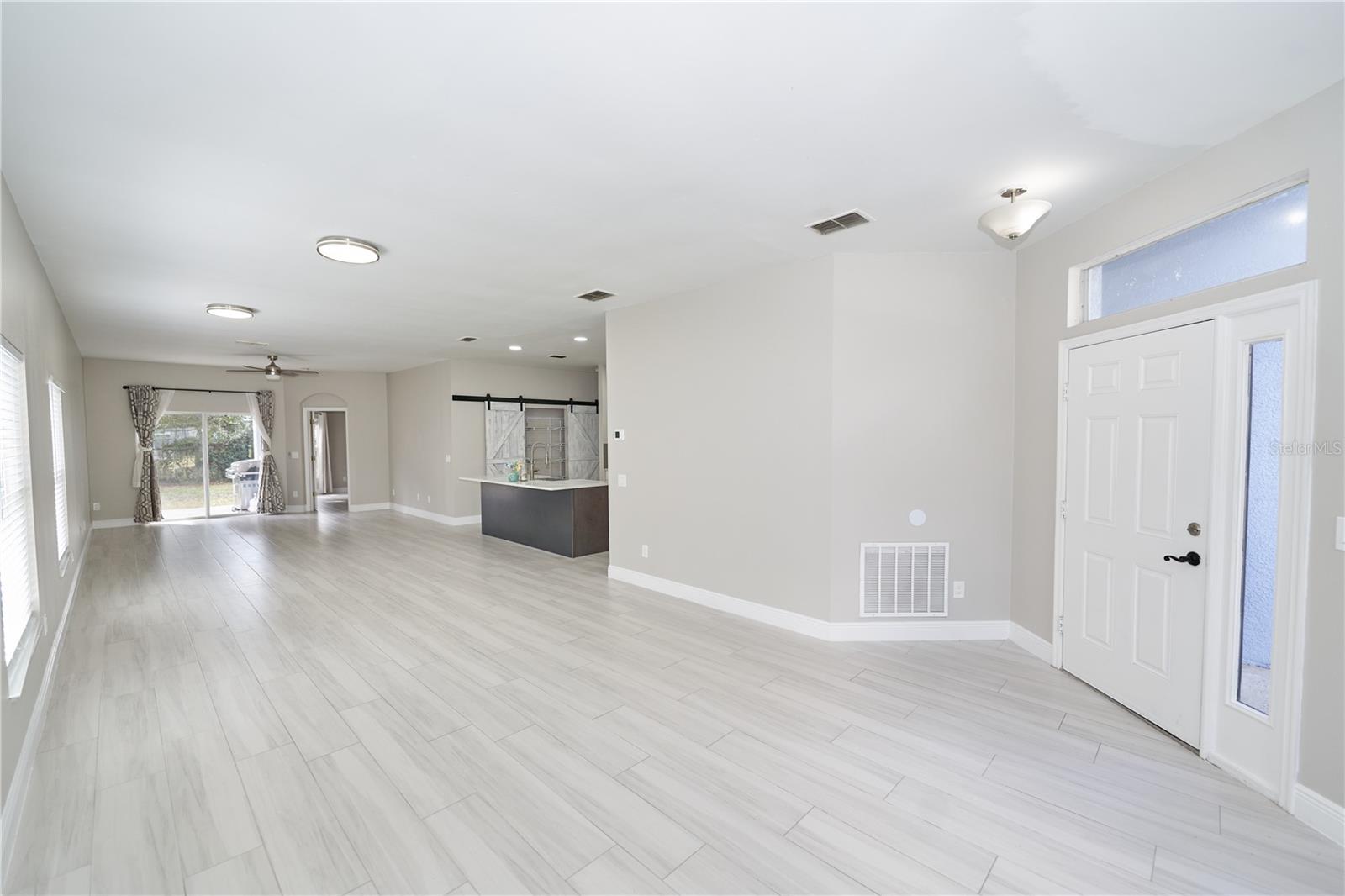 Image 6 of 74 For 15002 Warlick Court