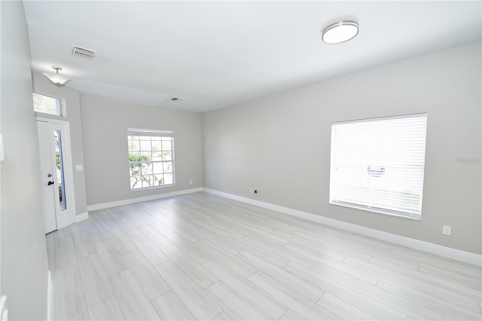 Image 7 of 74 For 15002 Warlick Court