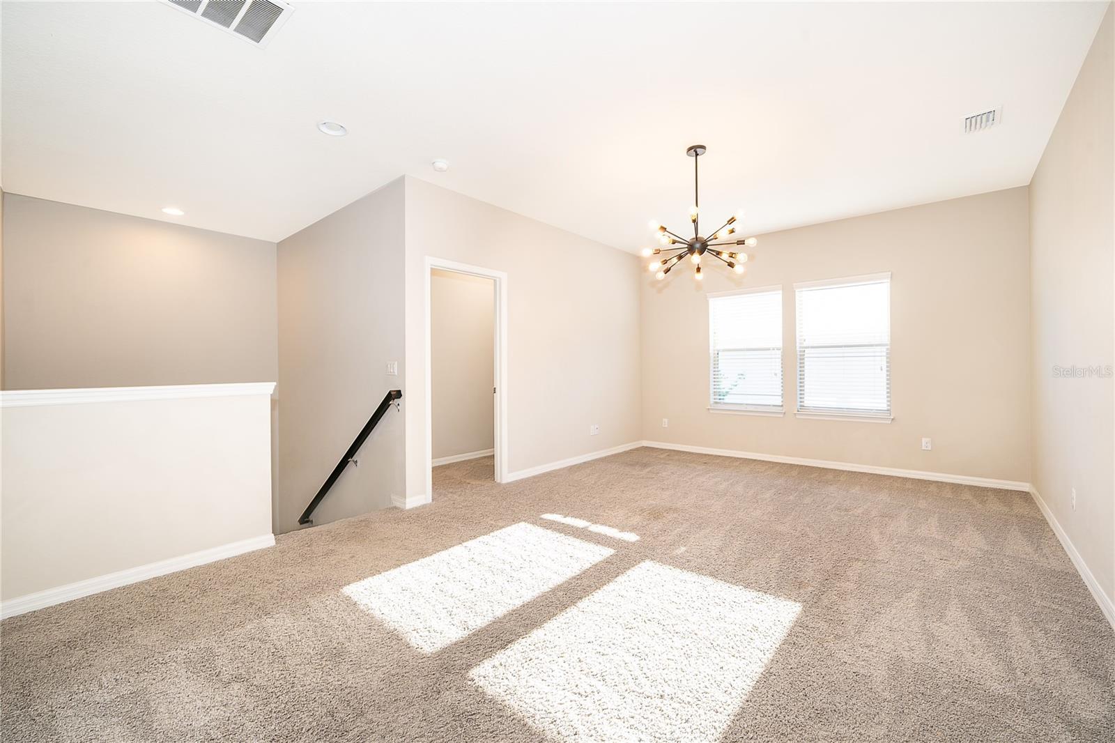 Image 23 of 36 For 14123 Larkspur Lake Drive