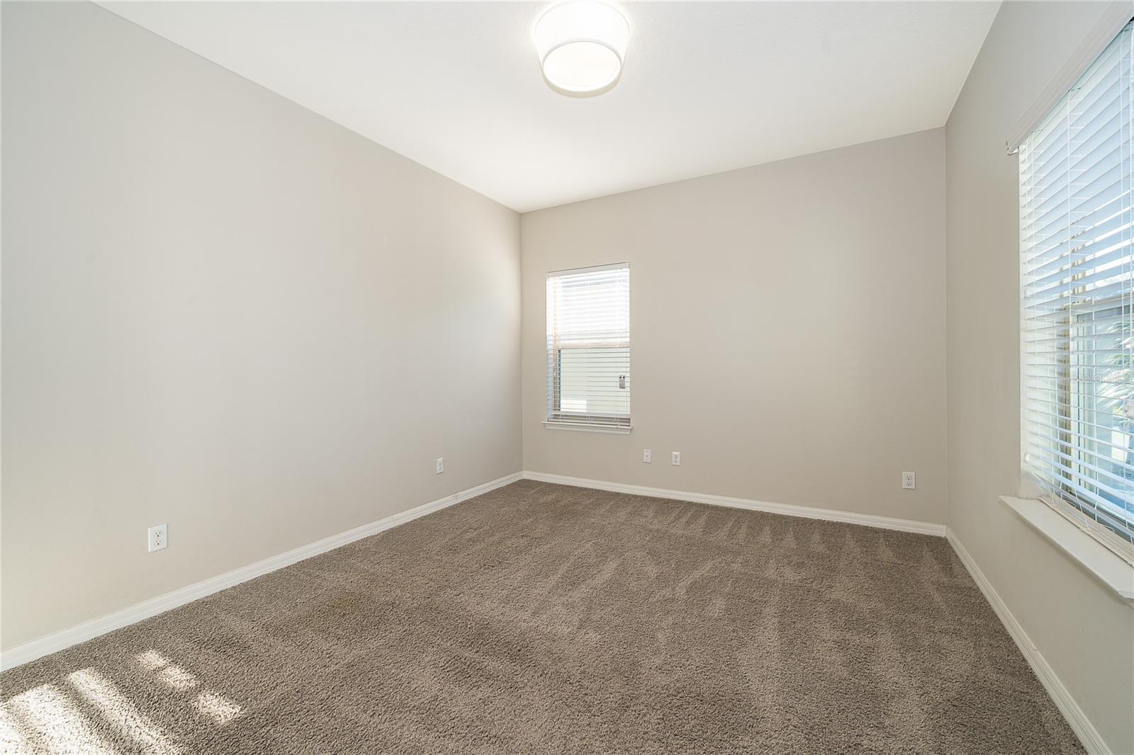 Image 28 of 36 For 14123 Larkspur Lake Drive