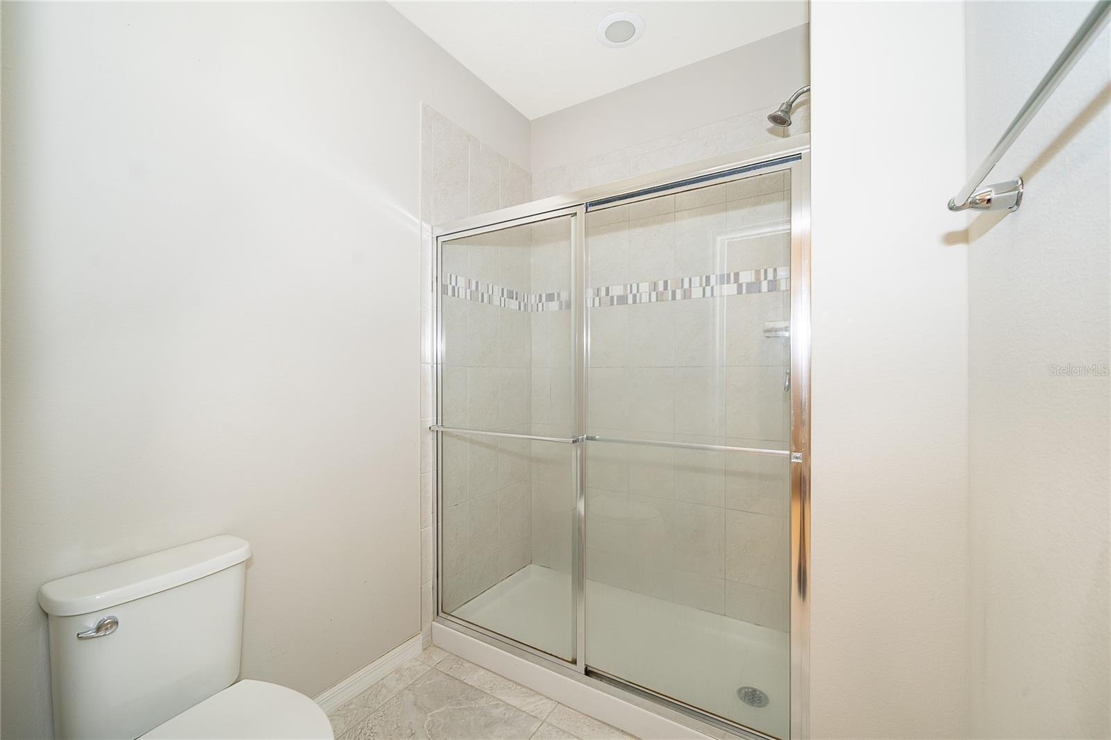 Image 31 of 36 For 14123 Larkspur Lake Drive