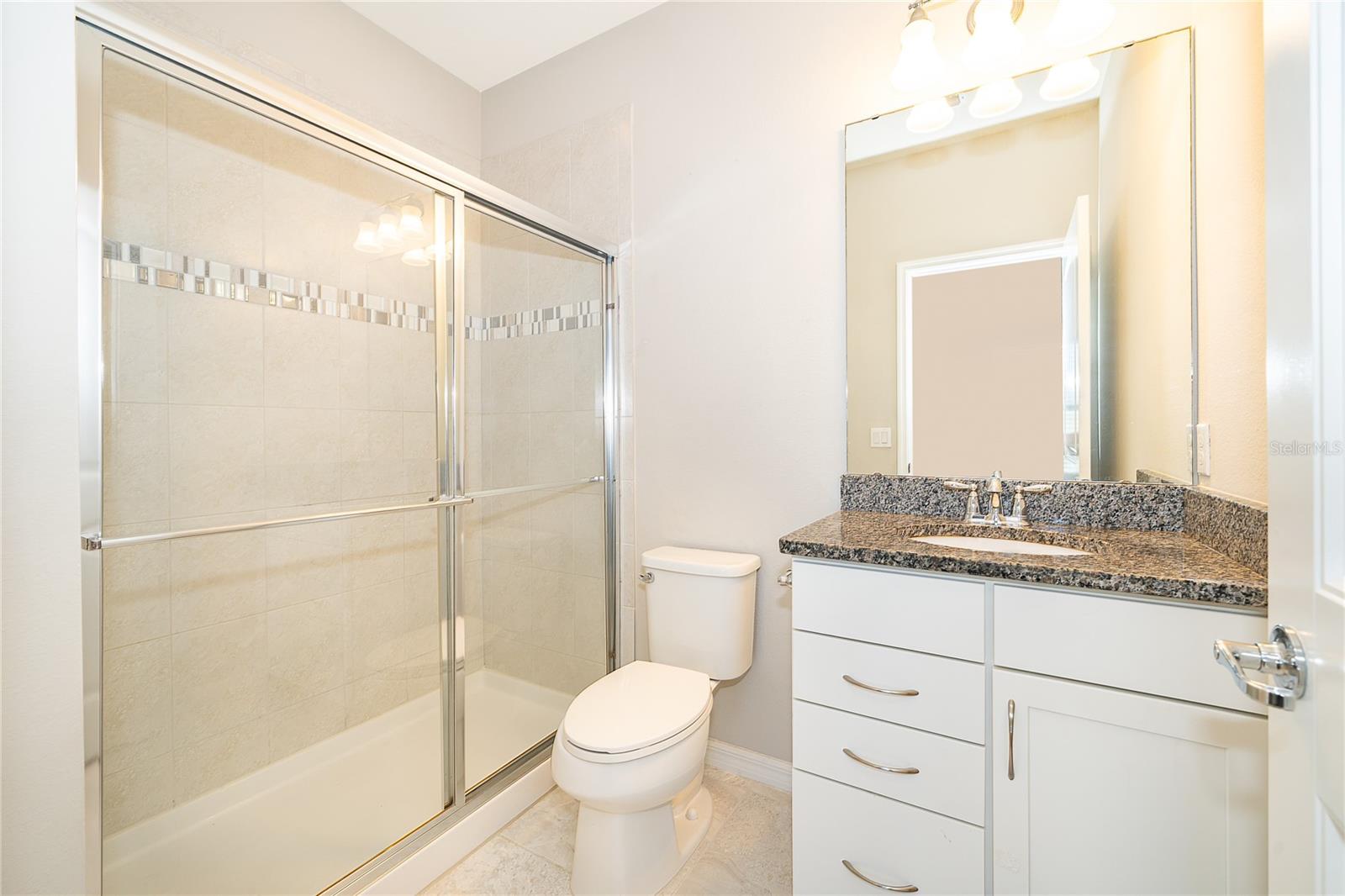 Image 32 of 36 For 14123 Larkspur Lake Drive