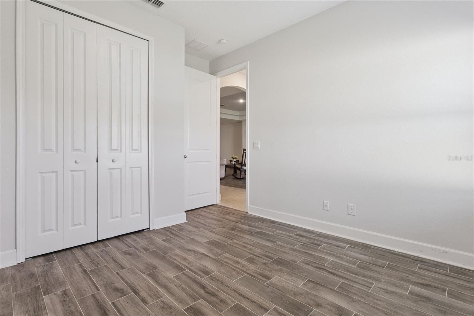 Image 25 of 49 For 523 Bellissimo Place