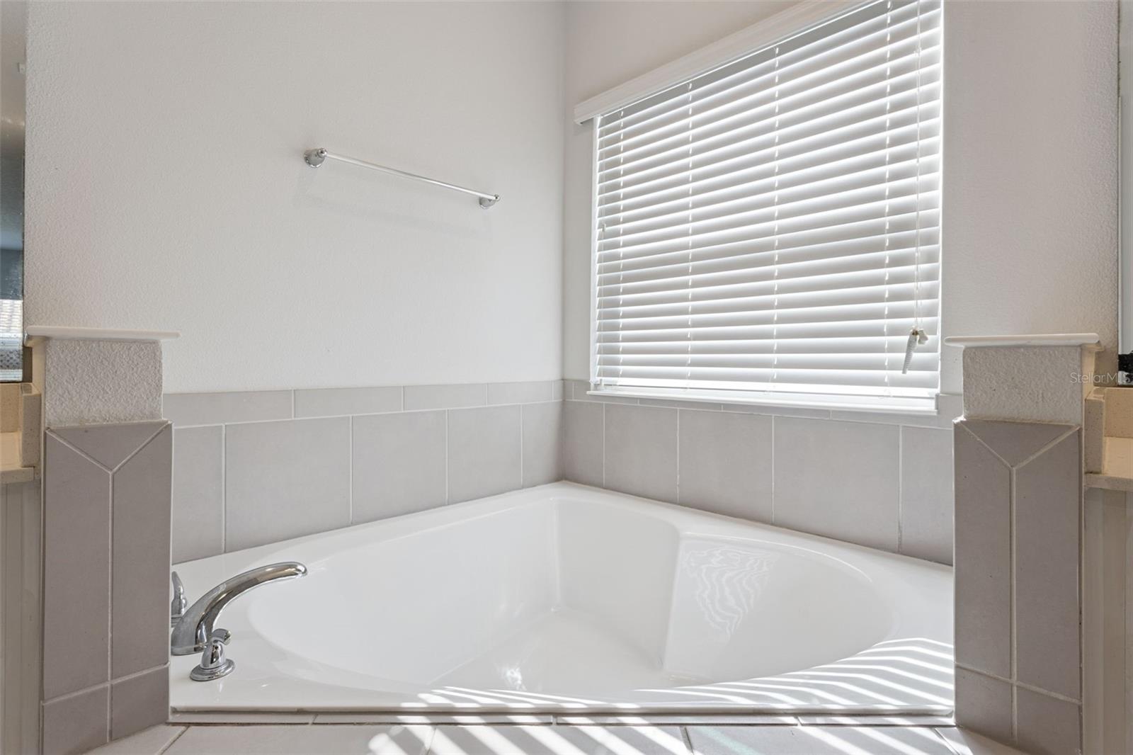 Image 30 of 49 For 523 Bellissimo Place