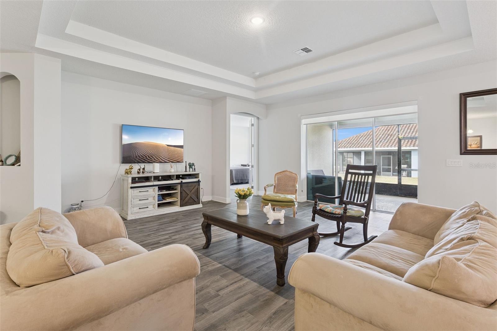 Image 7 of 49 For 523 Bellissimo Place