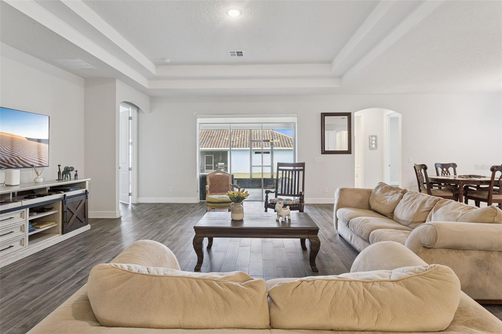 Image 8 of 49 For 523 Bellissimo Place