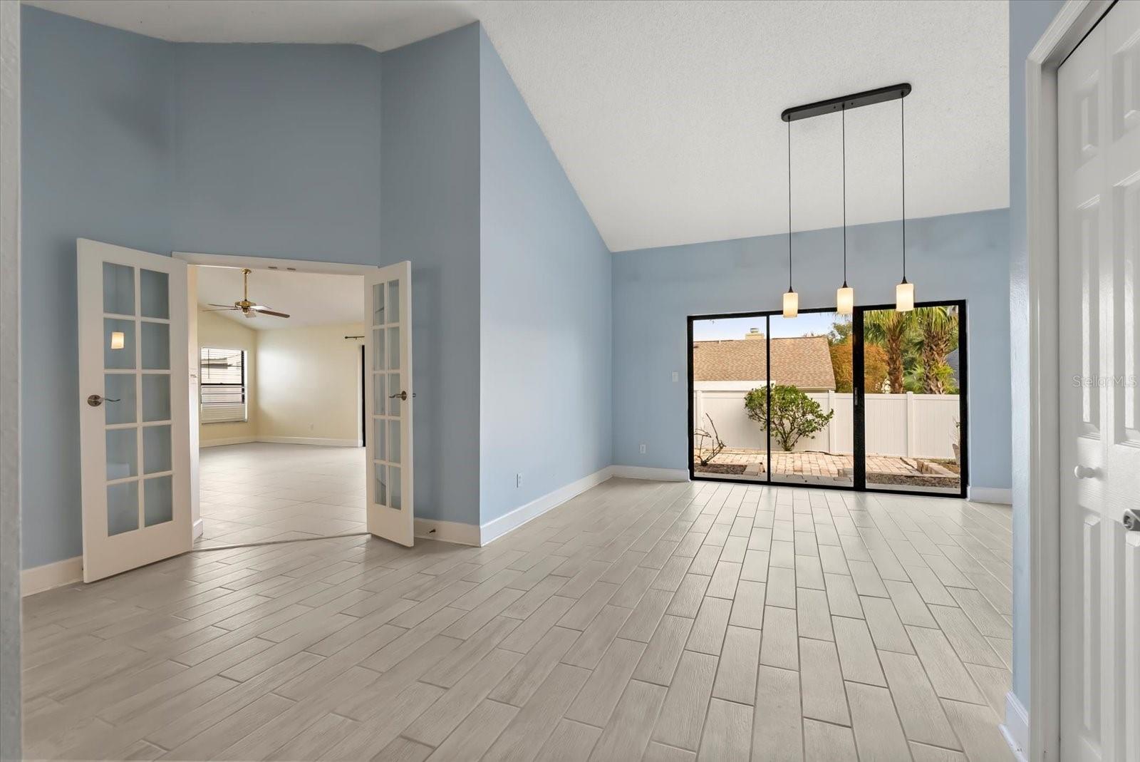 Image 2 of 17 For 1062 Weaver Drive