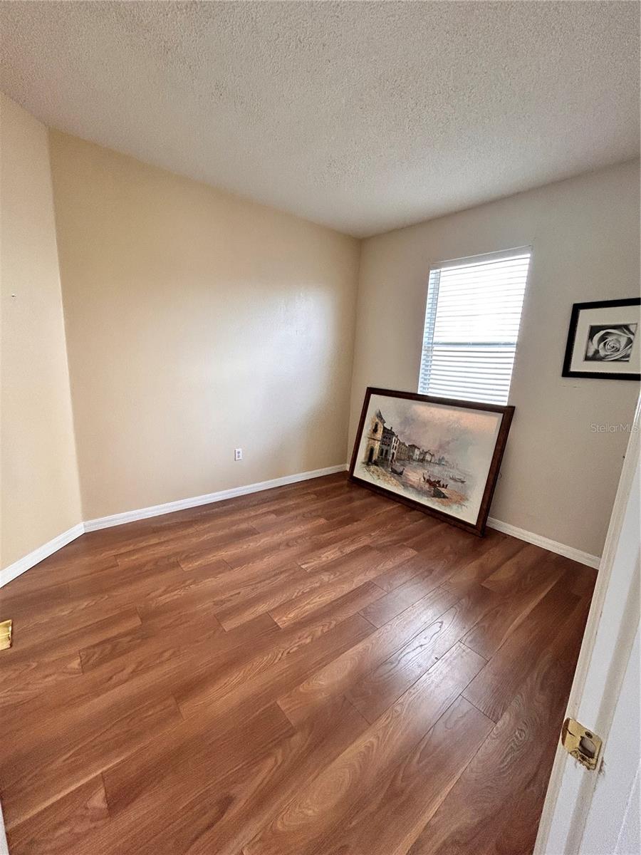 Image 12 of 16 For 5727 Vista Linda Drive