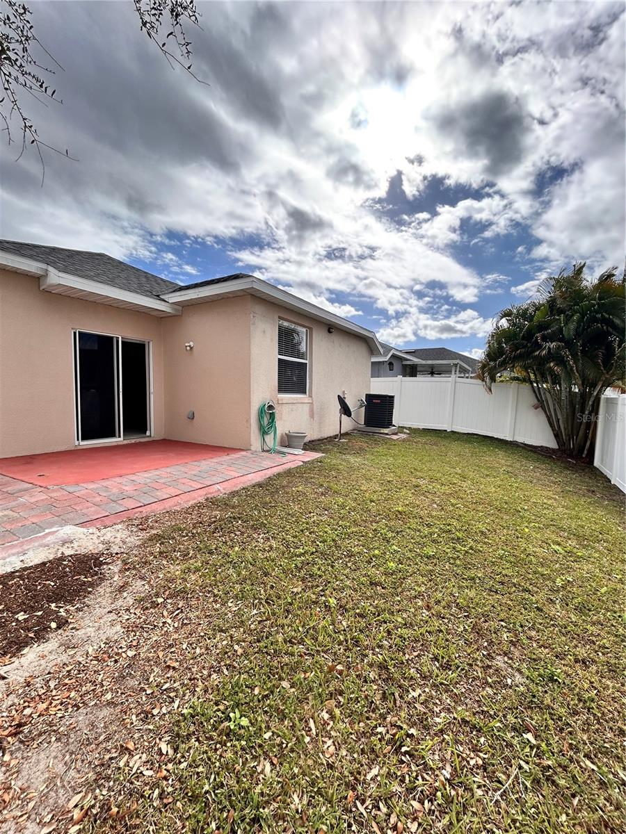 Image 15 of 16 For 5727 Vista Linda Drive