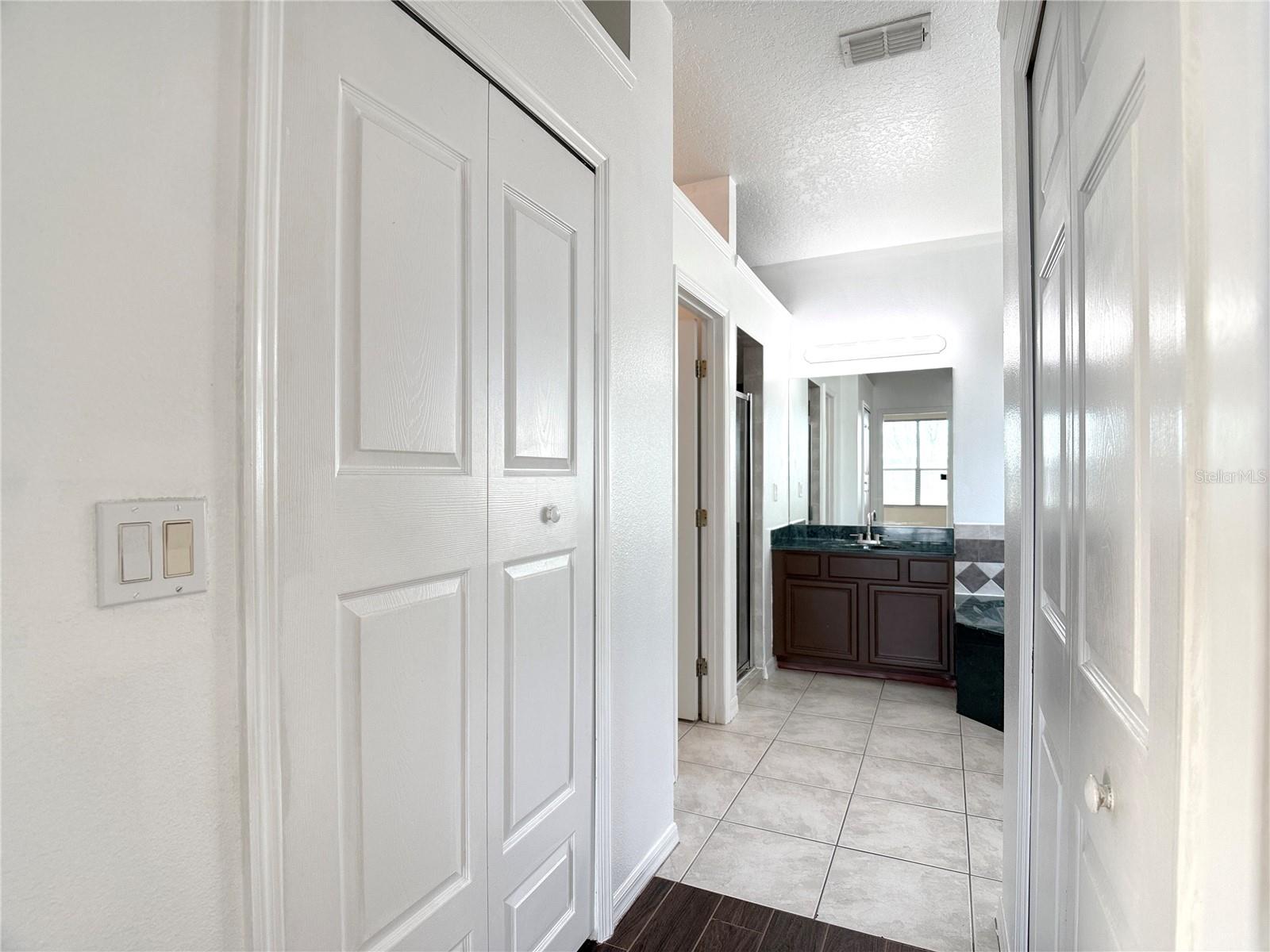 Image 19 of 42 For 14701 Timucua Place