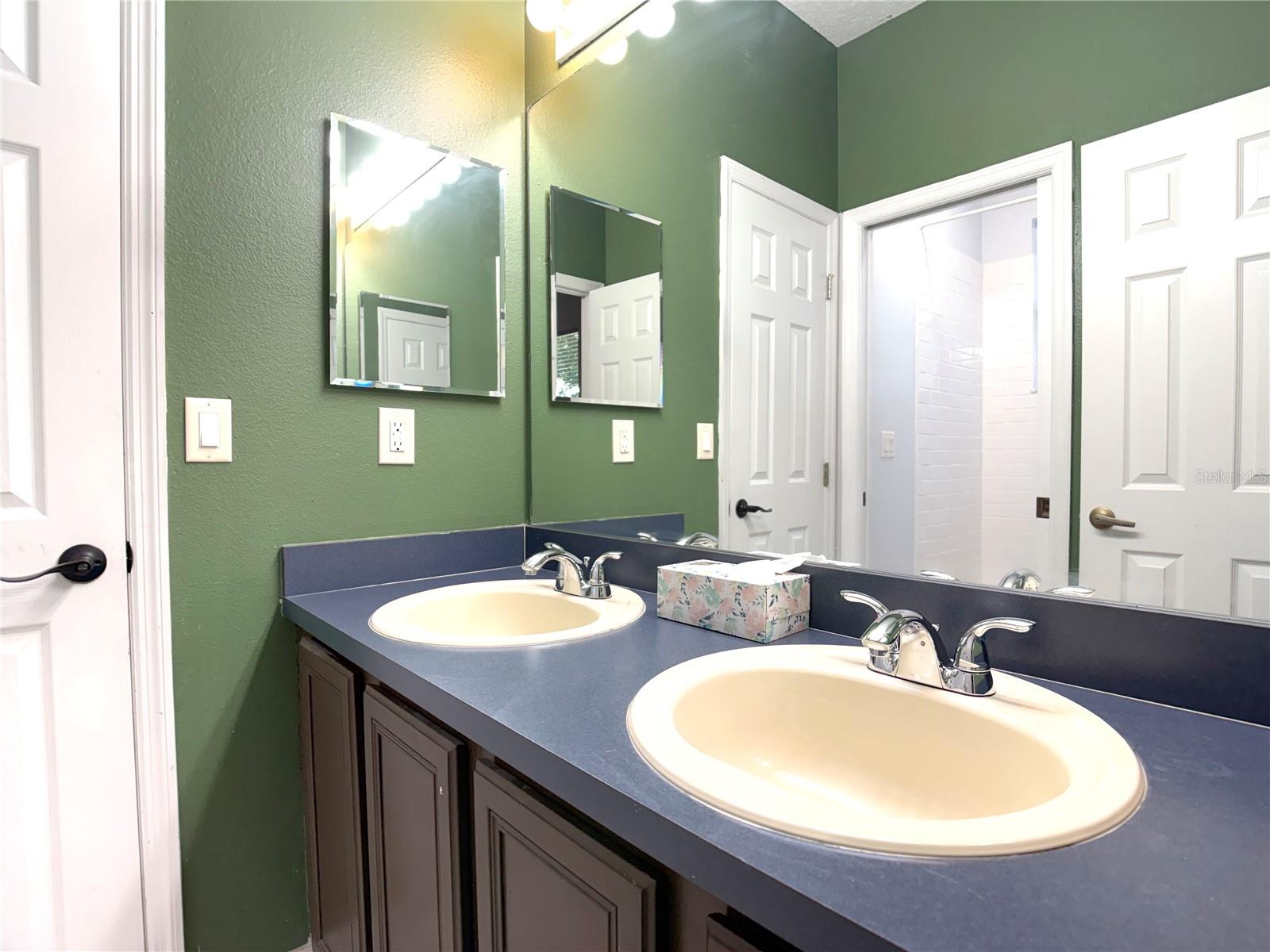 Image 31 of 42 For 14701 Timucua Place