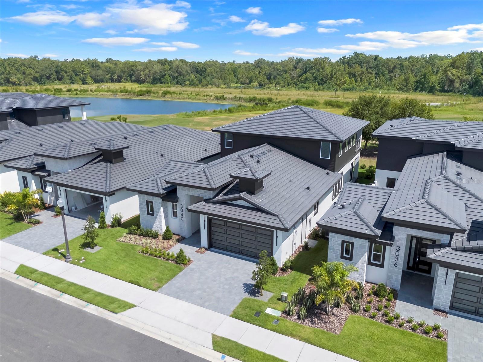 Image 11 of 55 For 3040 Kensington Avenue