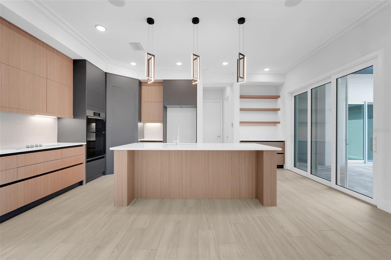 Image 21 of 55 For 3040 Kensington Avenue