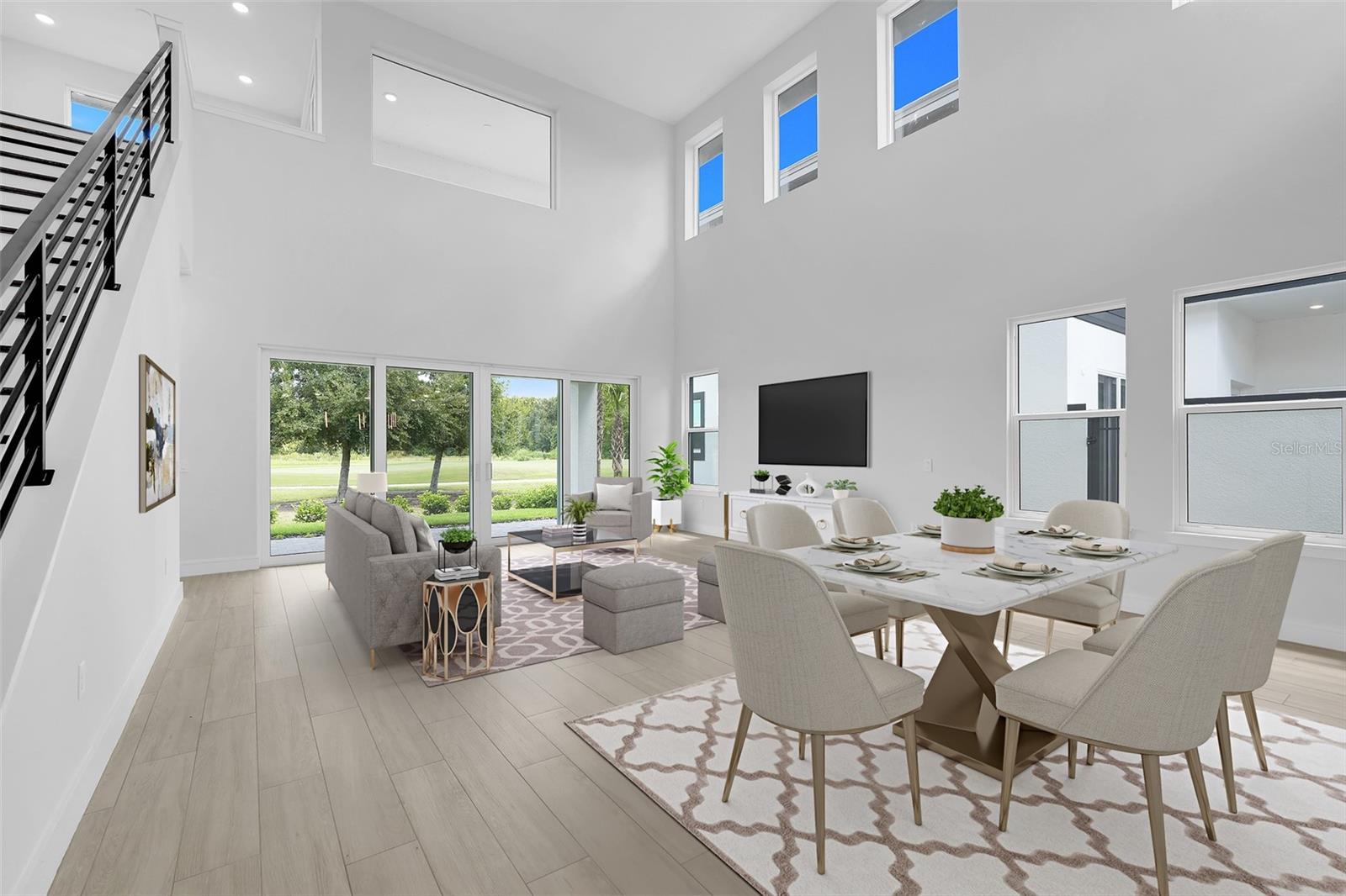 Image 4 of 55 For 3040 Kensington Avenue