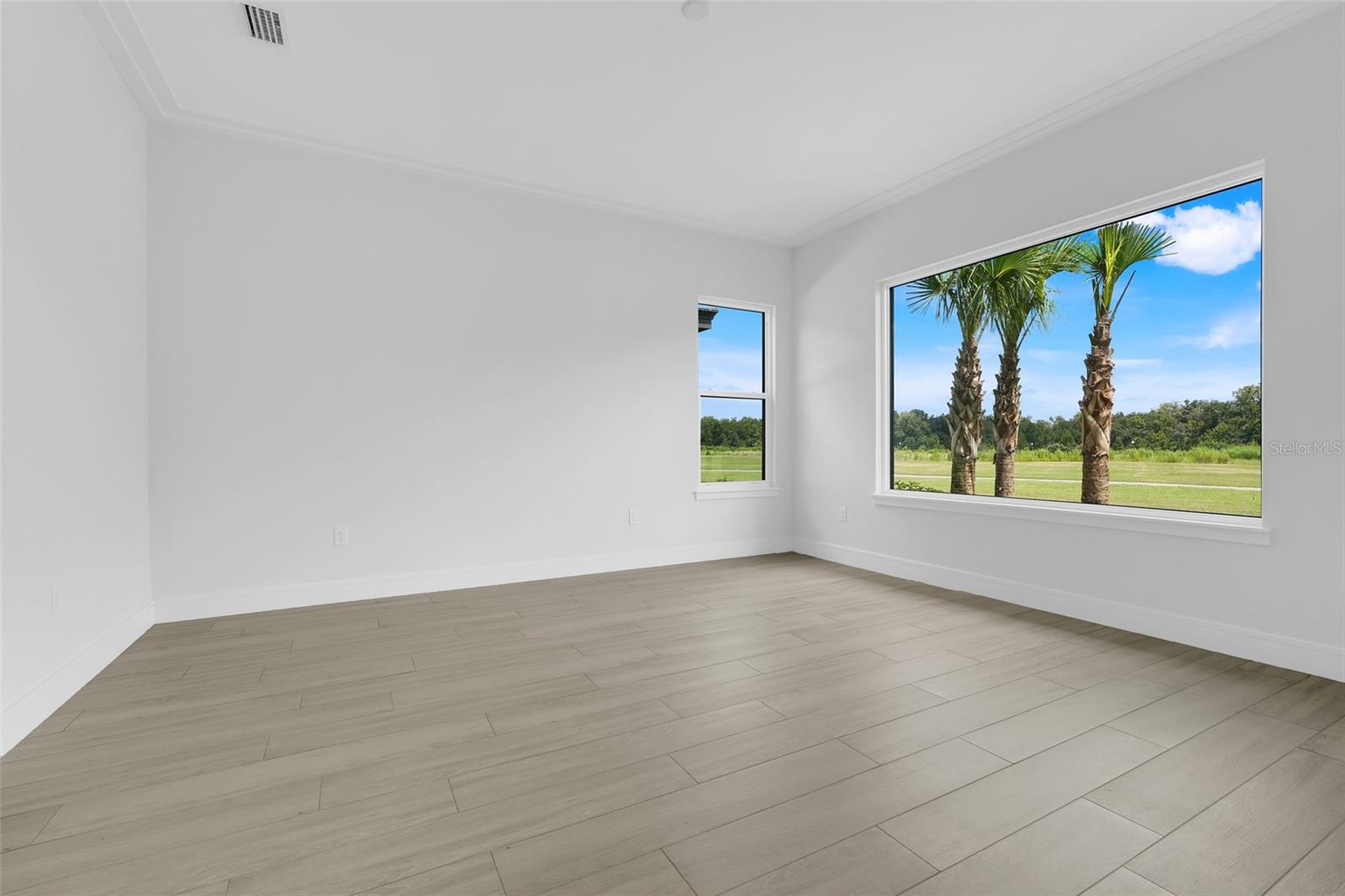 Image 41 of 55 For 3040 Kensington Avenue