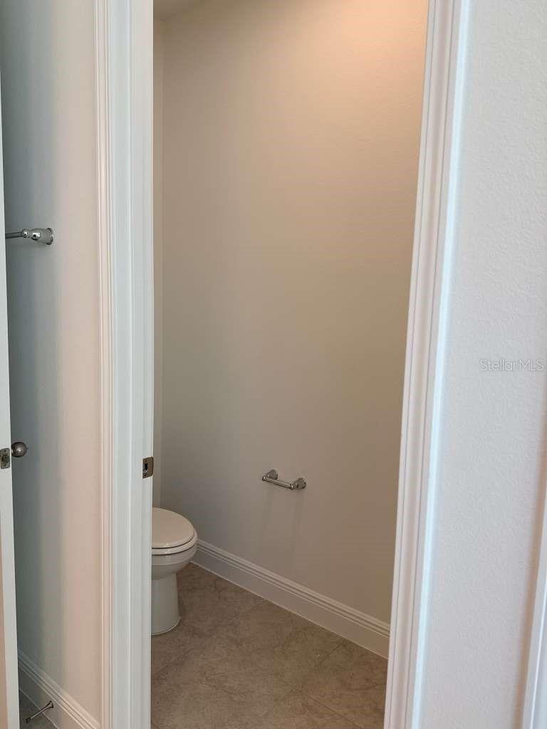 Image 23 of 31 For 2184 Axel Street