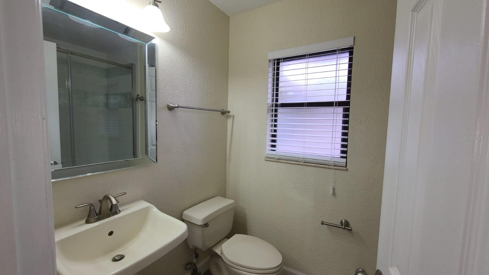 Image 12 of 19 For 399 Barberry Lane