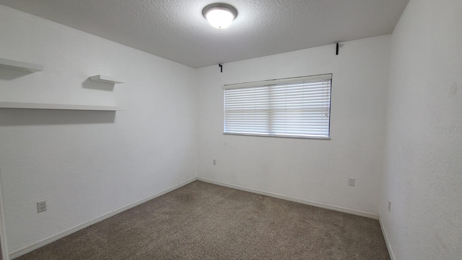 Image 7 of 19 For 399 Barberry Lane