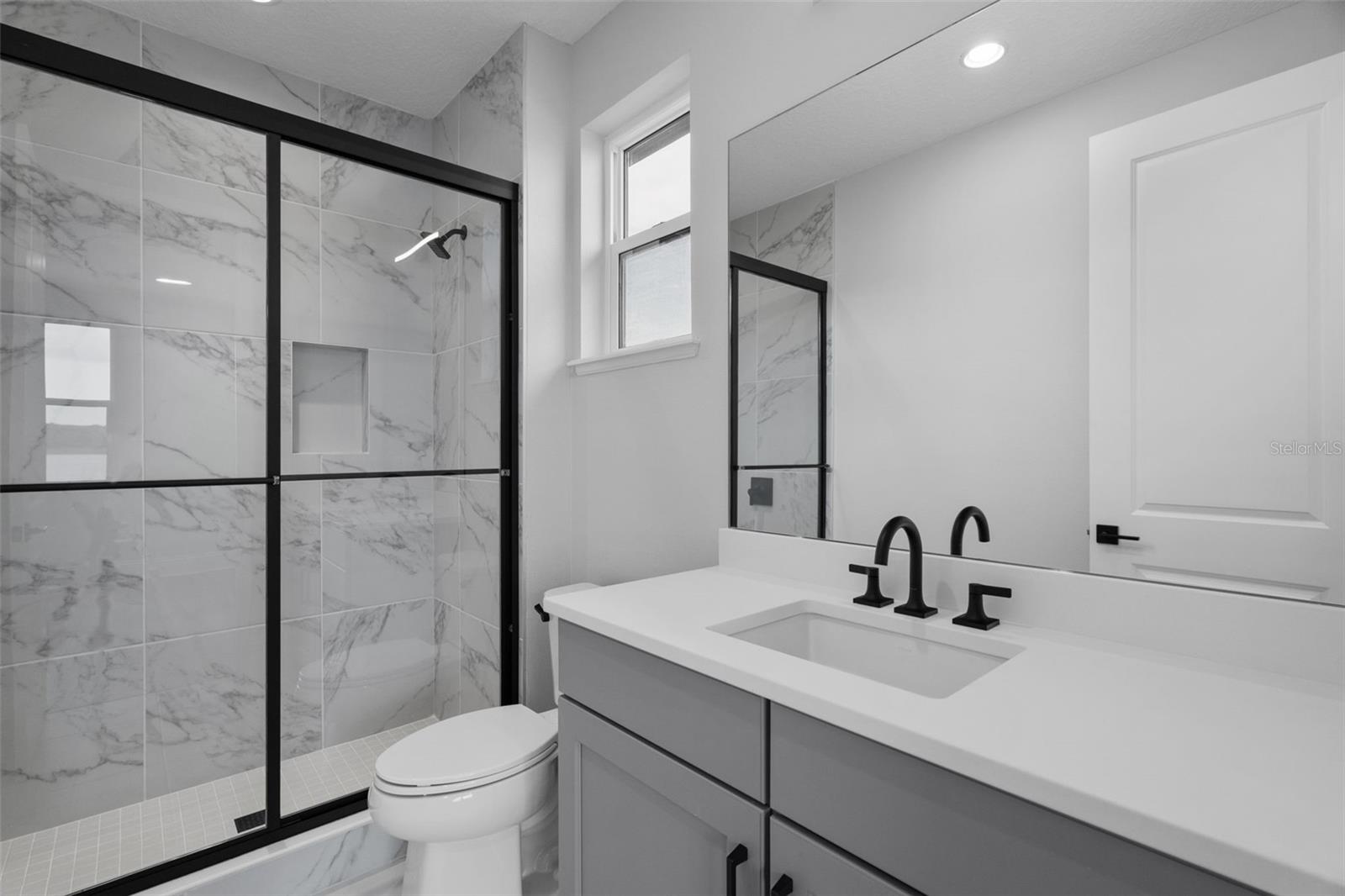 Image 18 of 34 For 16708 Bolsena Drive