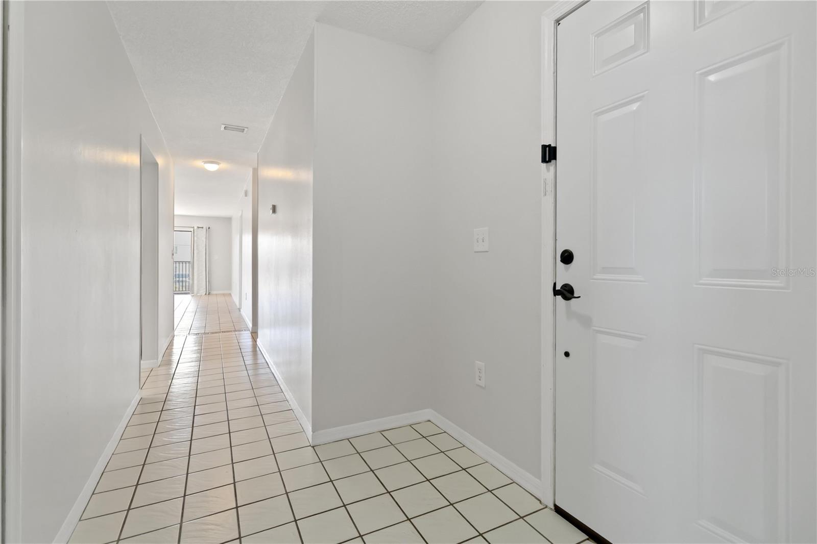 Image 2 of 42 For 5807 Atlantic Avenue 421