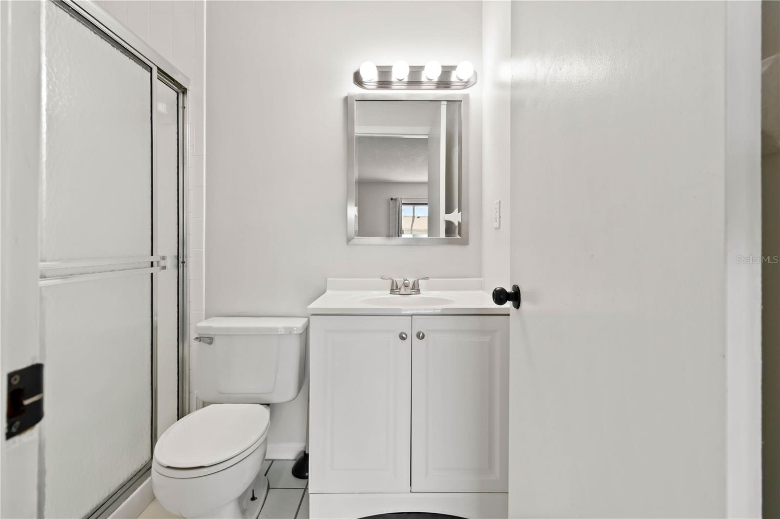 Image 20 of 42 For 5807 Atlantic Avenue 421