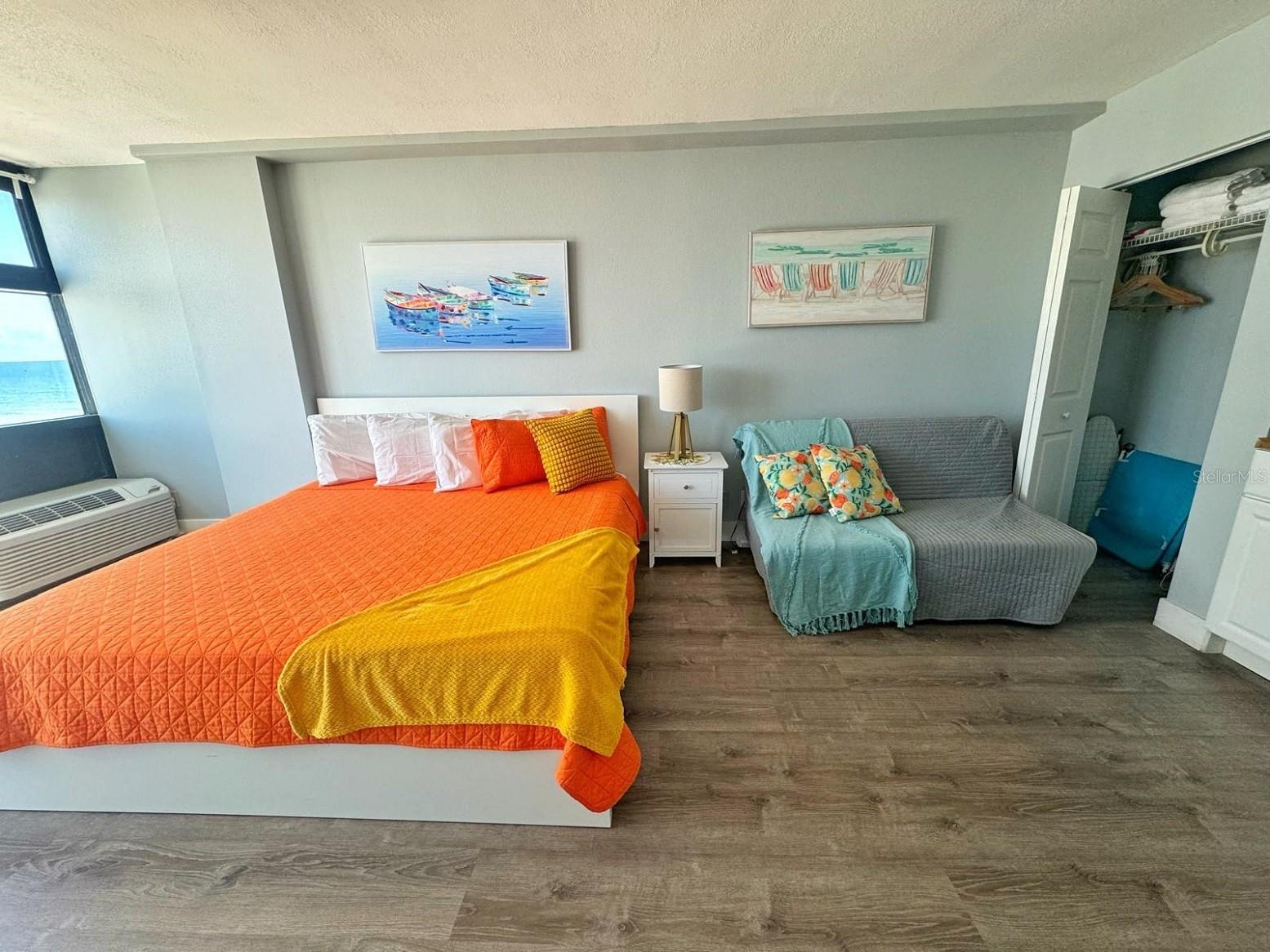 Image 6 of 13 For 1909 Atlantic Avenue 520