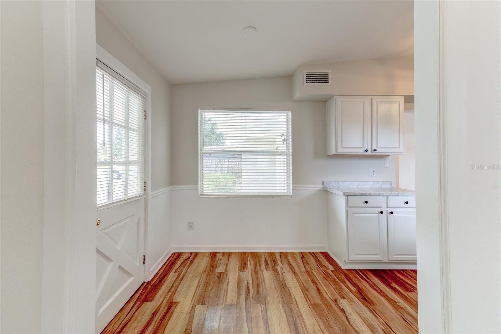 Image 17 of 40 For 1617 Chilean Lane