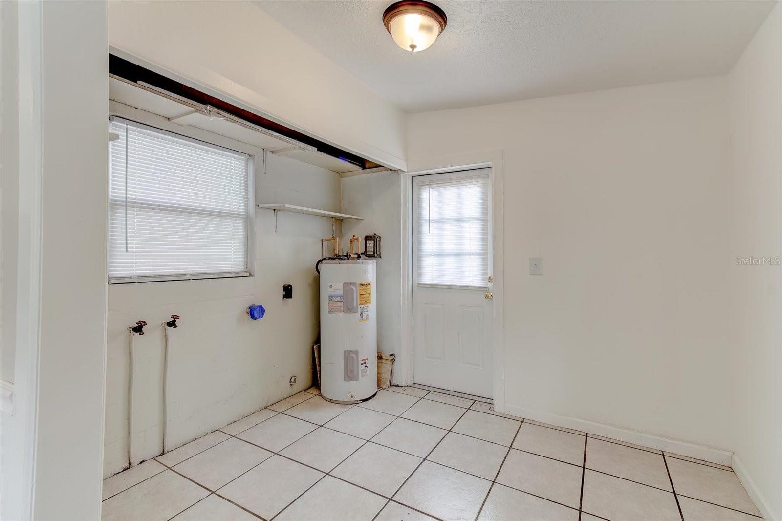 Image 19 of 40 For 1617 Chilean Lane