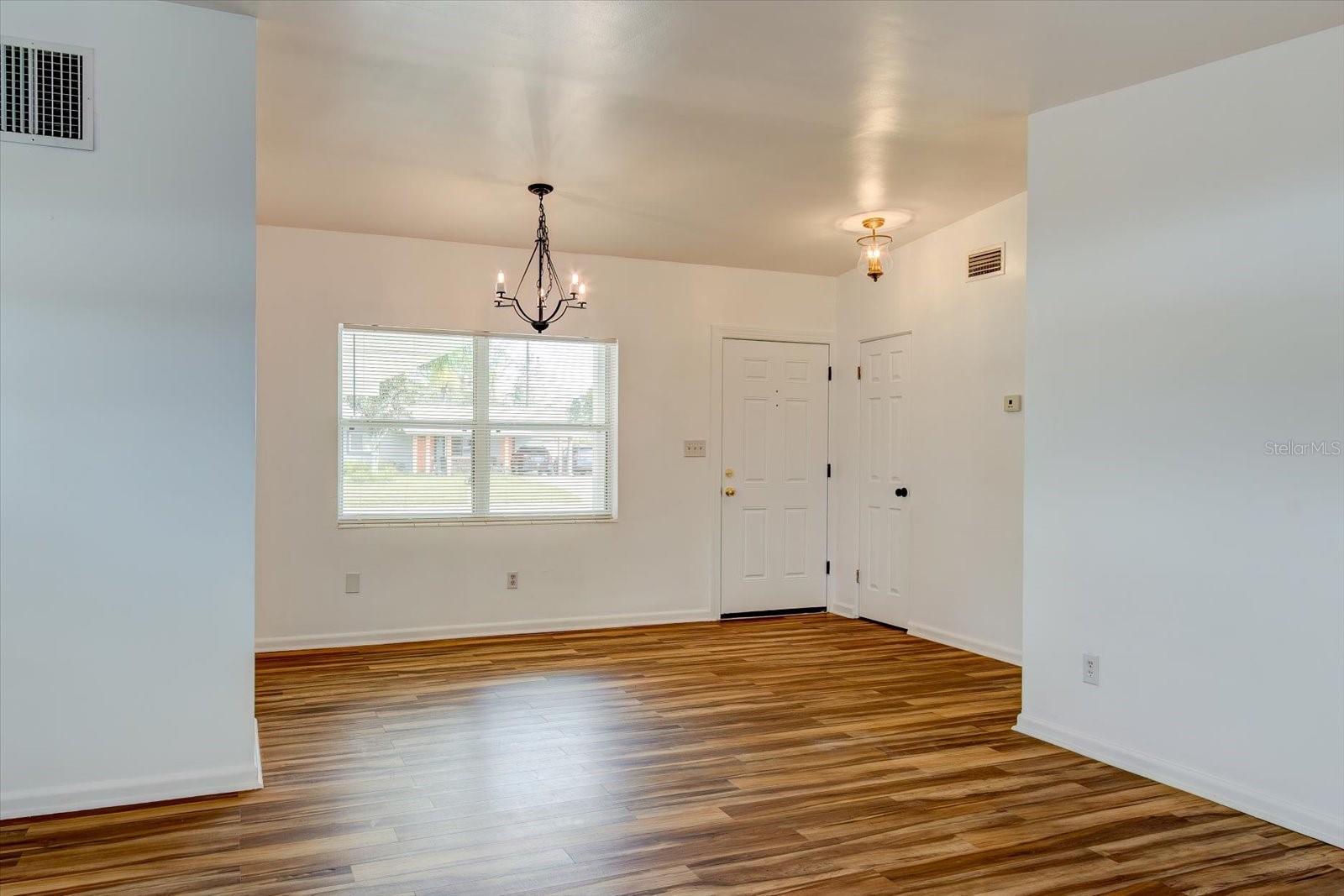 Image 9 of 40 For 1617 Chilean Lane